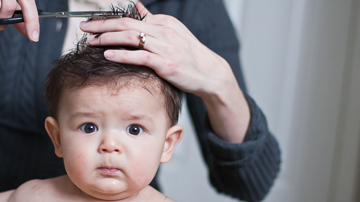 Pourquoi rêver de couper les cheveux d un enfant Interprétation des rêves